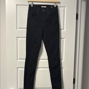 Levi’s Black Skinny Jeans 28